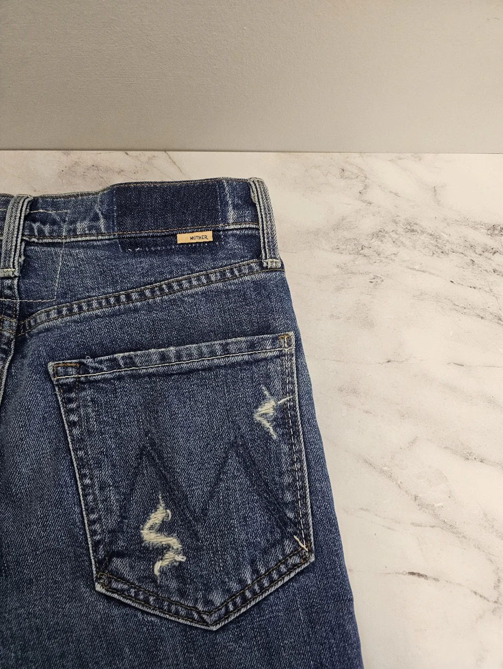 MOTHER The Tomcat‎ High Rise Striaght Leg Playing With Scissors Blue Jeans 26